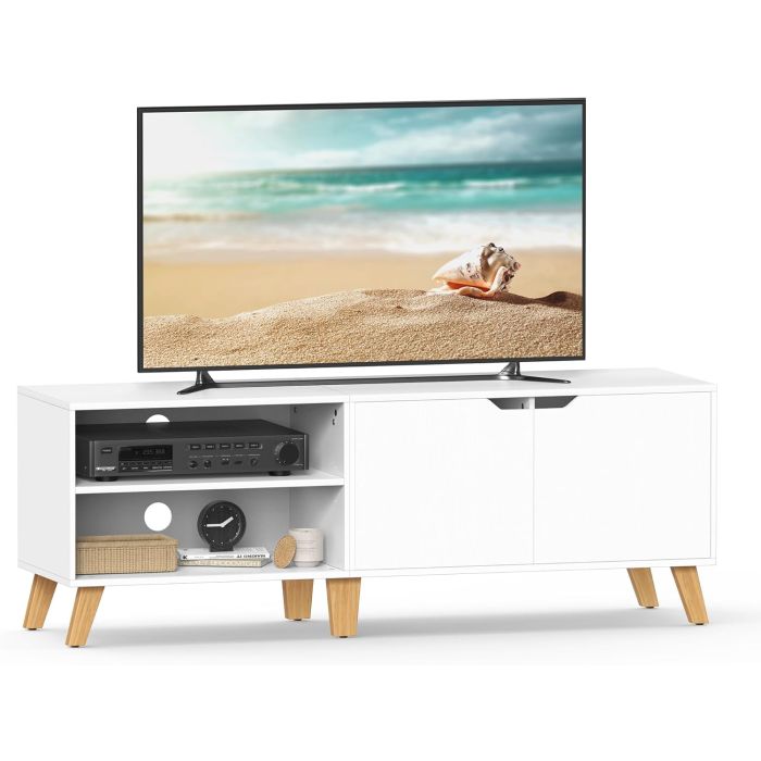 TV-Schrank mit Türen 140 cm Weiss