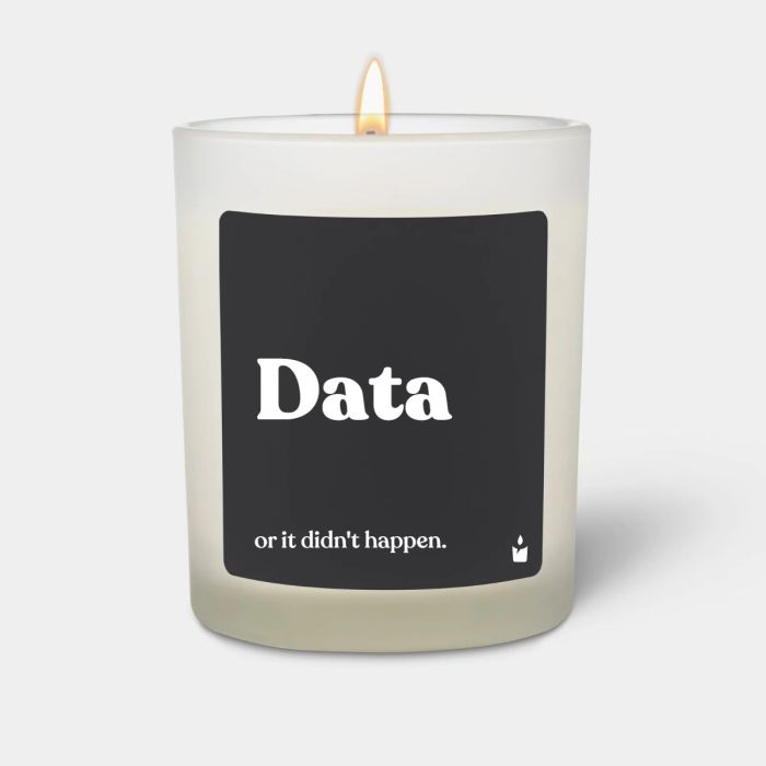 Duftkerze Weiss Flowery Data or it didn't happen.