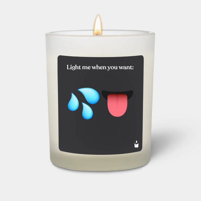 Duftkerze Woody Light this candle when you want…