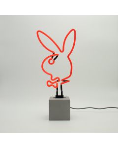 Glas Neon Tischlampe mit Betonsockel - Playboy Bunny rot