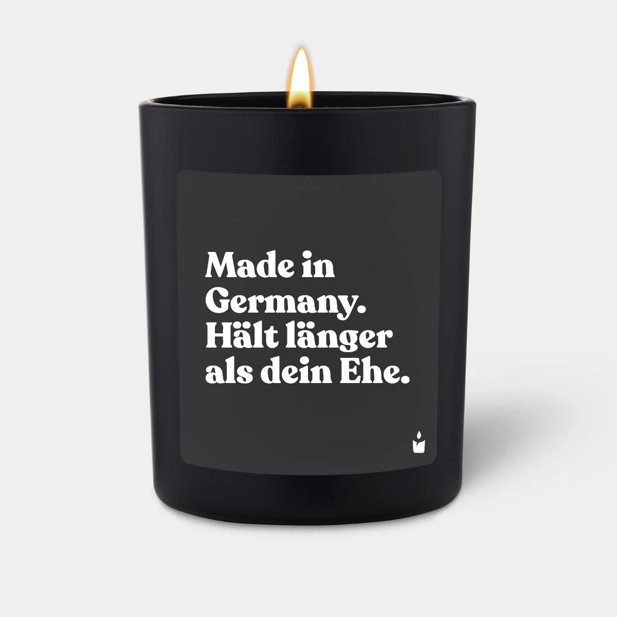 Duftkerze Schwarz Woody Made in Germany. Hält länger als dein Ehe.