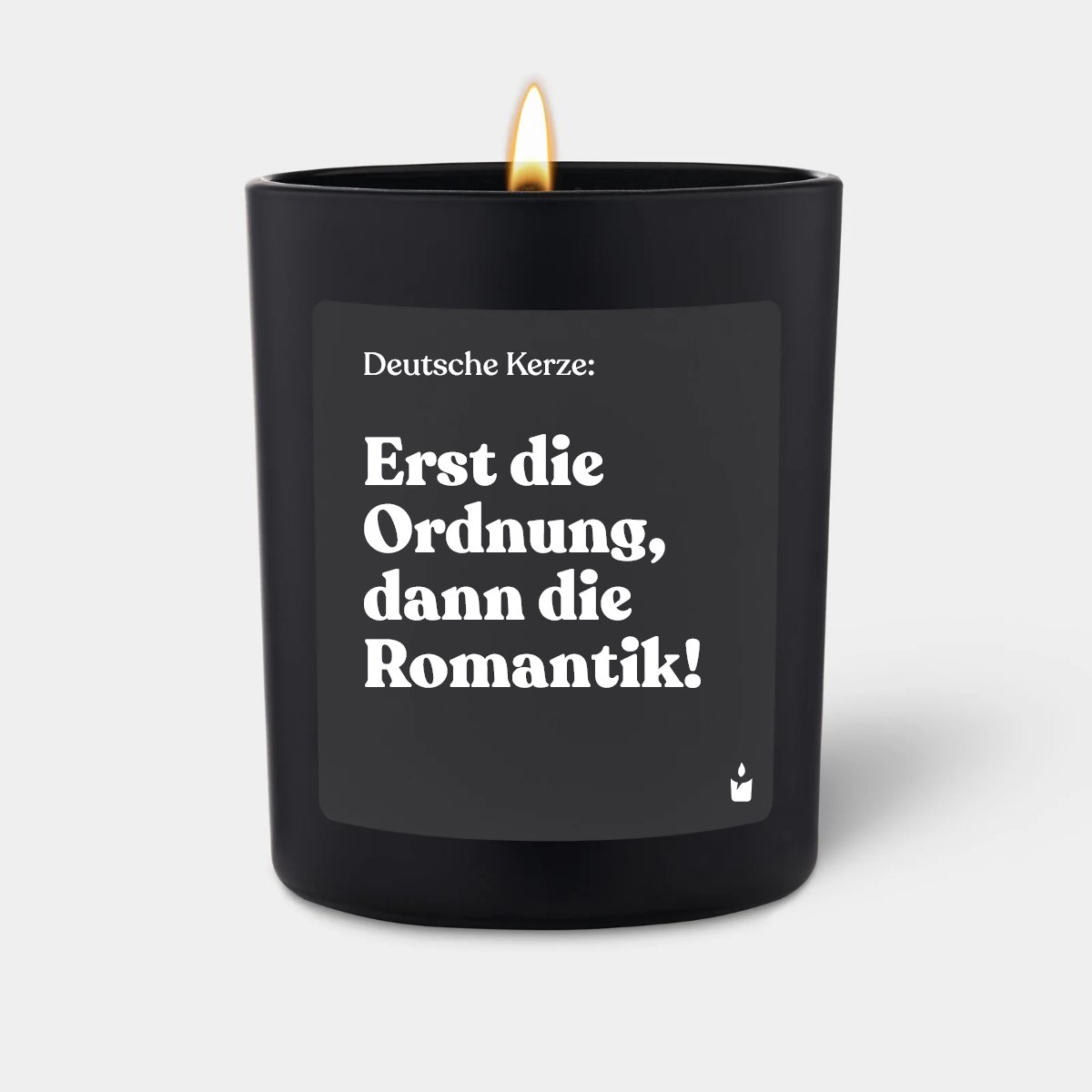Duftkerze Schwarz Woody Erst die Ordnung, dann die Romantik!